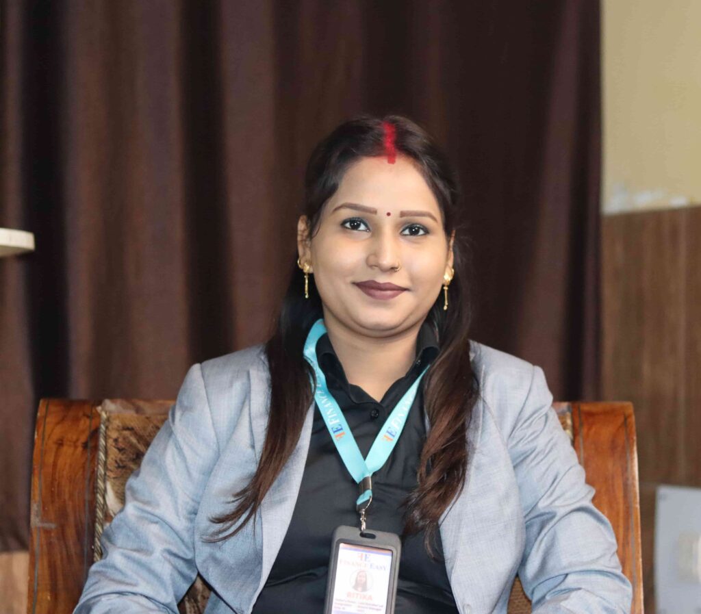Ritika, Branch Manager at FinanceEasy