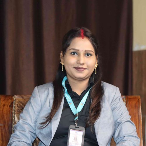 Ritika, Branch Manager at FinanceEasy
